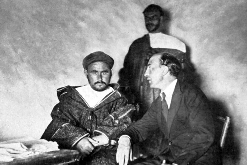 حوار بوطالب مع الخطابي يصحح المفاهيم الخاطئة حول الريف زمن الاستعمار