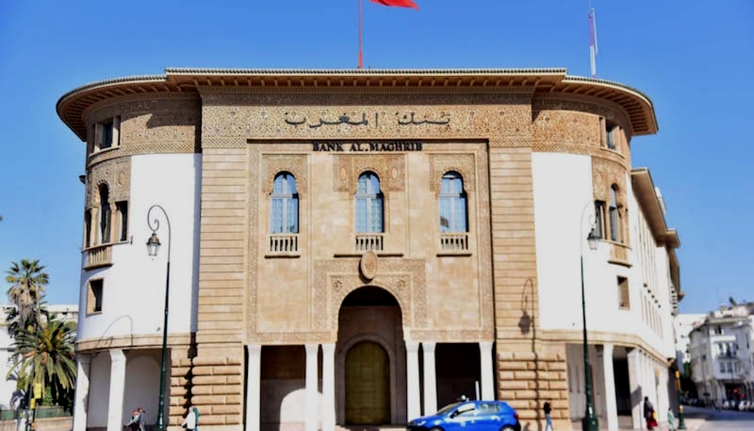 دركي جديد” داخل البنوك يجذب الاستثمارات ويعزز الثقة في الاقتصاد المغربي دركي جديد” داخل البنوك يجذب الاستثمارات ويعزز الثقة في الاقتصاد المغربي